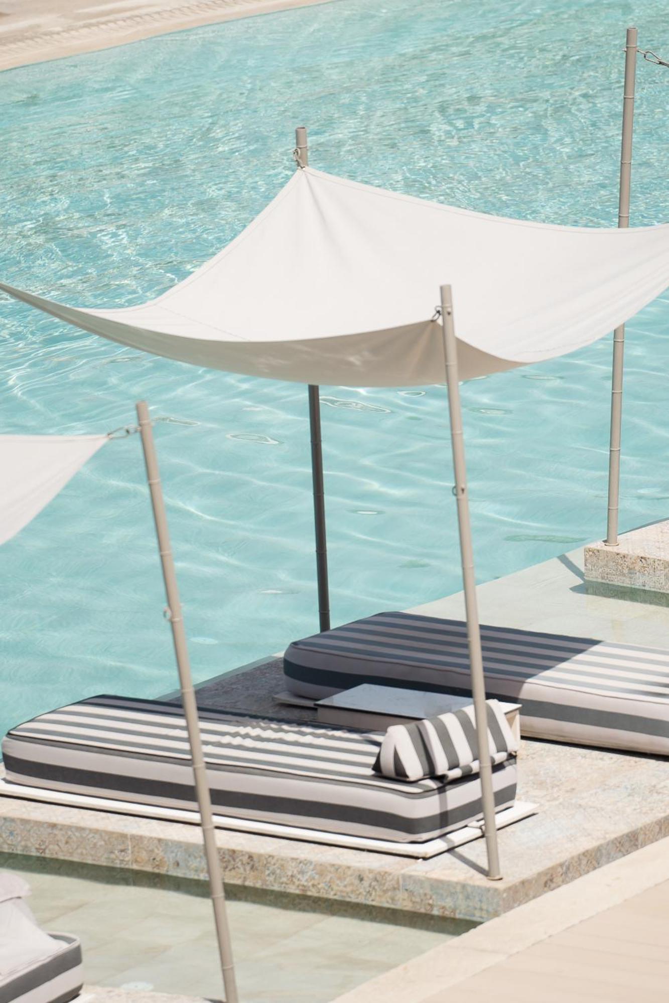 Blue Carpet Luxury Suites Пефкохори Экстерьер фото