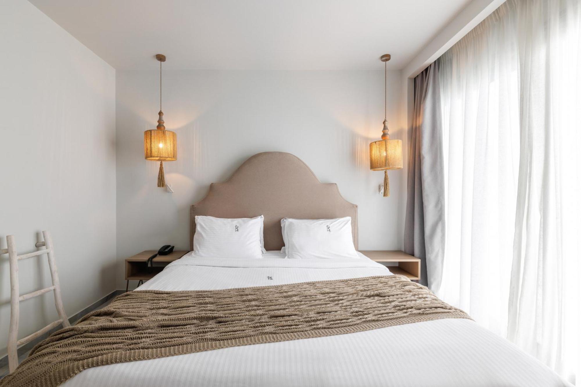 Blue Carpet Luxury Suites Пефкохори Экстерьер фото