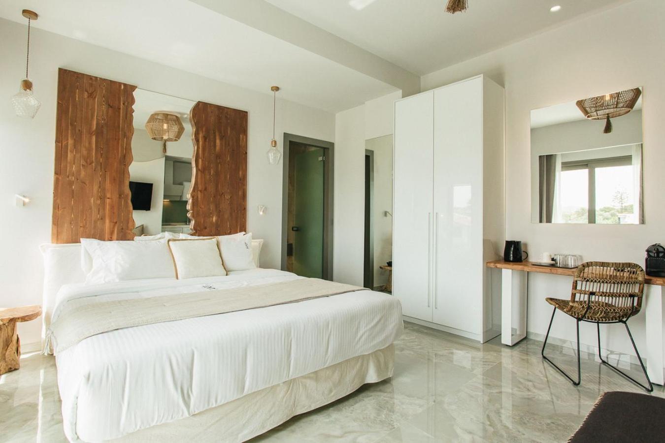 Blue Carpet Luxury Suites Пефкохори Экстерьер фото