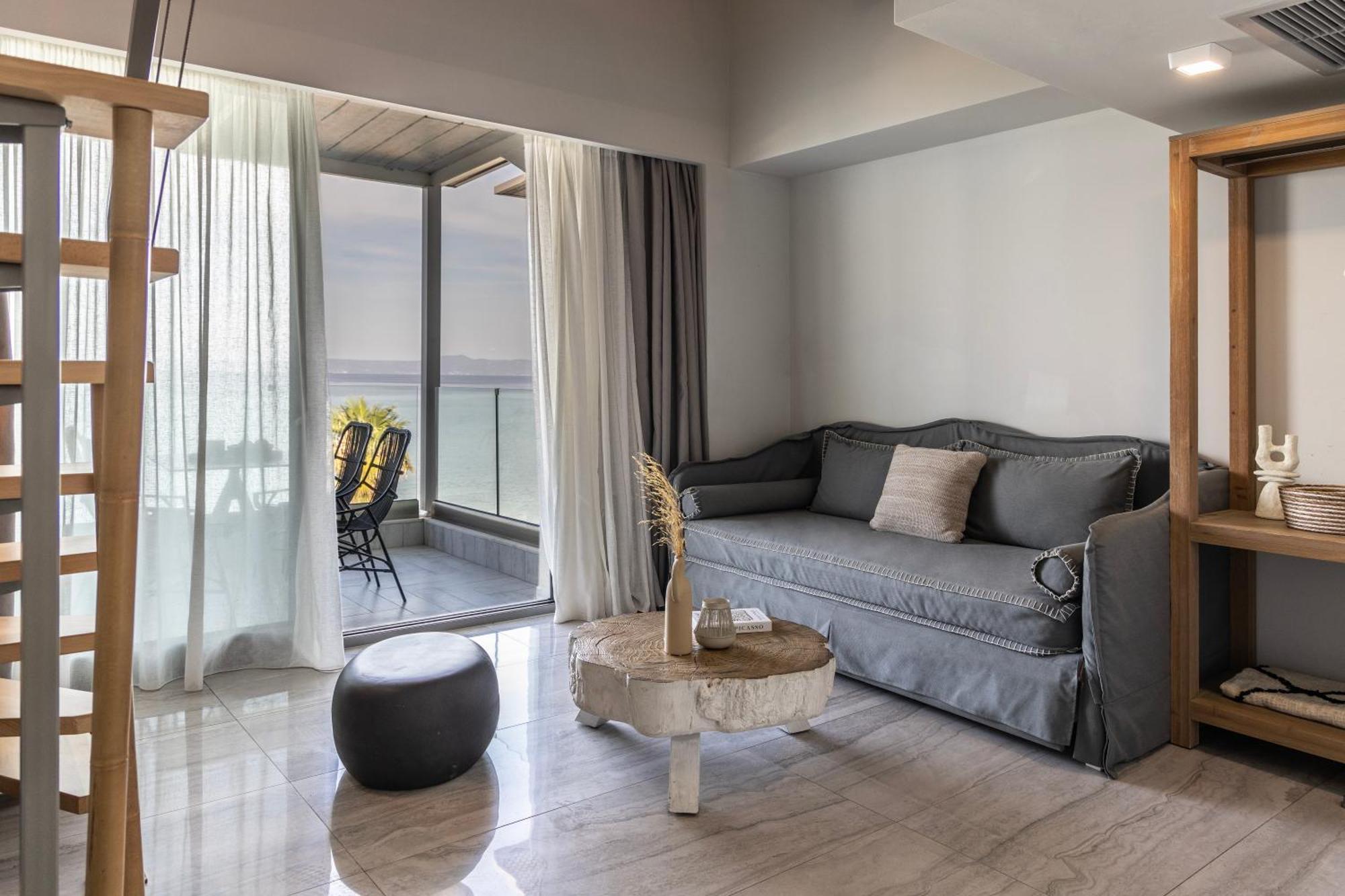 Blue Carpet Luxury Suites Пефкохори Экстерьер фото